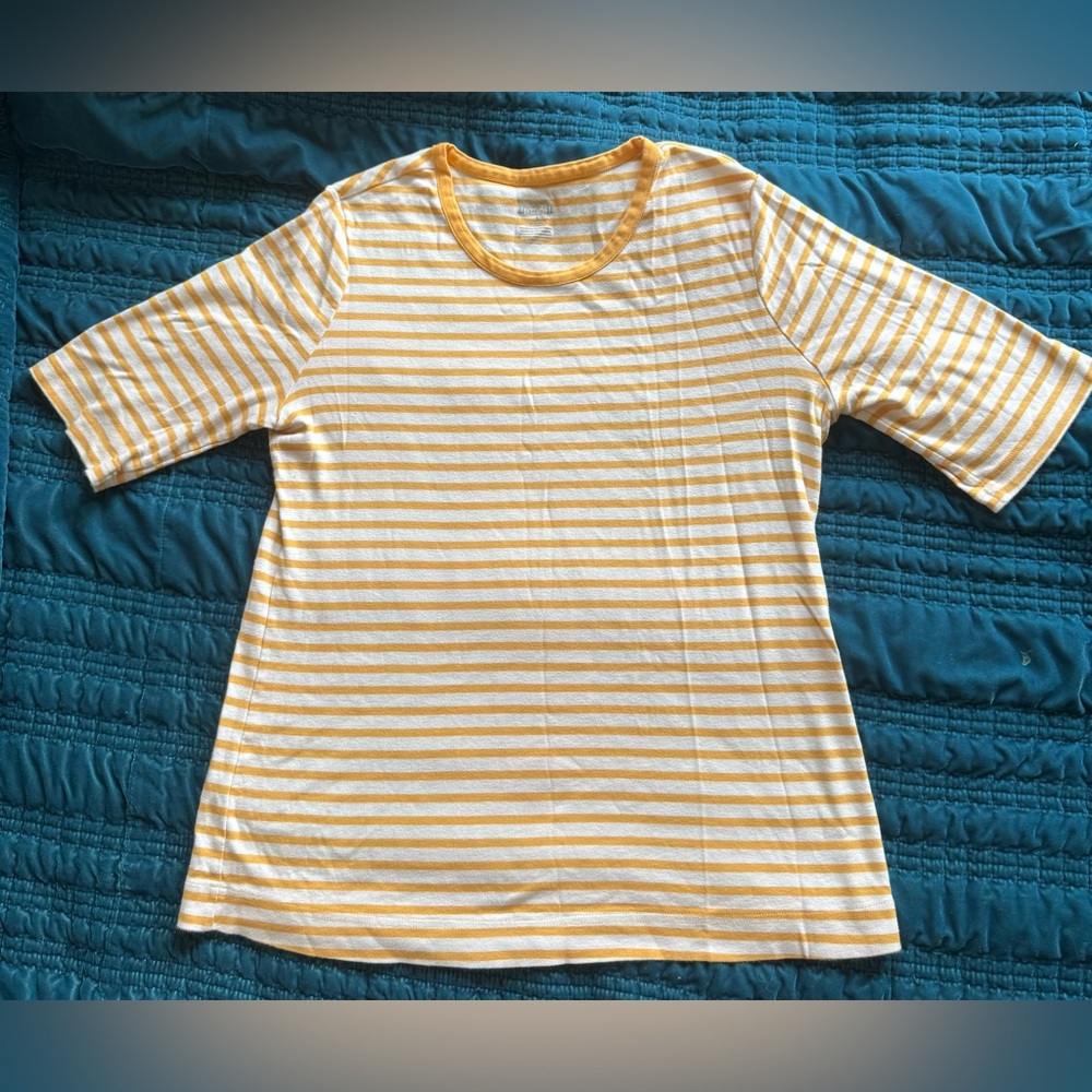 Duluth Trading Co Longtail T Elbow Sleeve Scoopneck, size L